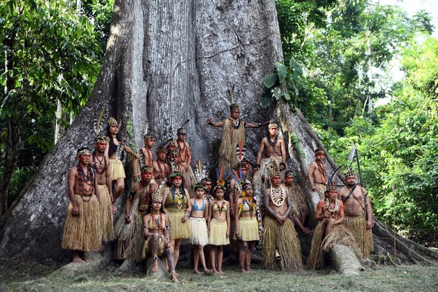 Nukini tribe from Amazon Brazil Acre Rapé