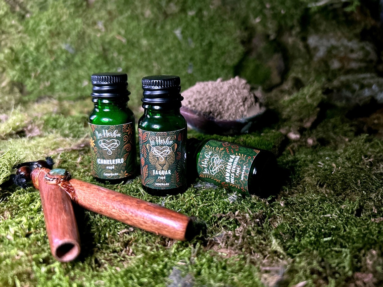 Yawanawa Forca Feminina and Jaguar Rapé La Herba