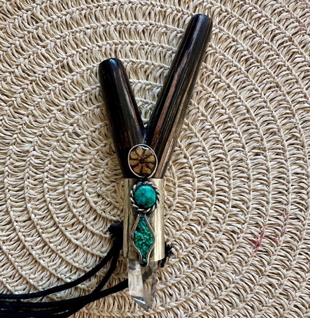 Kuripe Chonta Aya Crystal from the front &ndash; La Herba